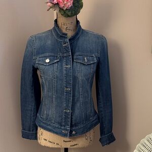 Ruffle collar Denim Jacket